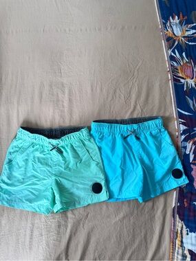 Art Class Aqua & Turquoise Boy’s Medium (8) Swim Shorts - Pair